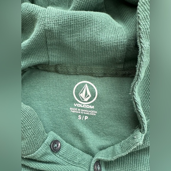 Volcom Hooded Henley - Picture 5 of 6